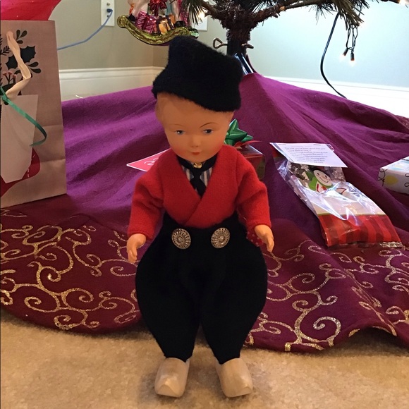 Vintage Dovina Dutch Boy Collectible Doll - Picture 9 of 13
